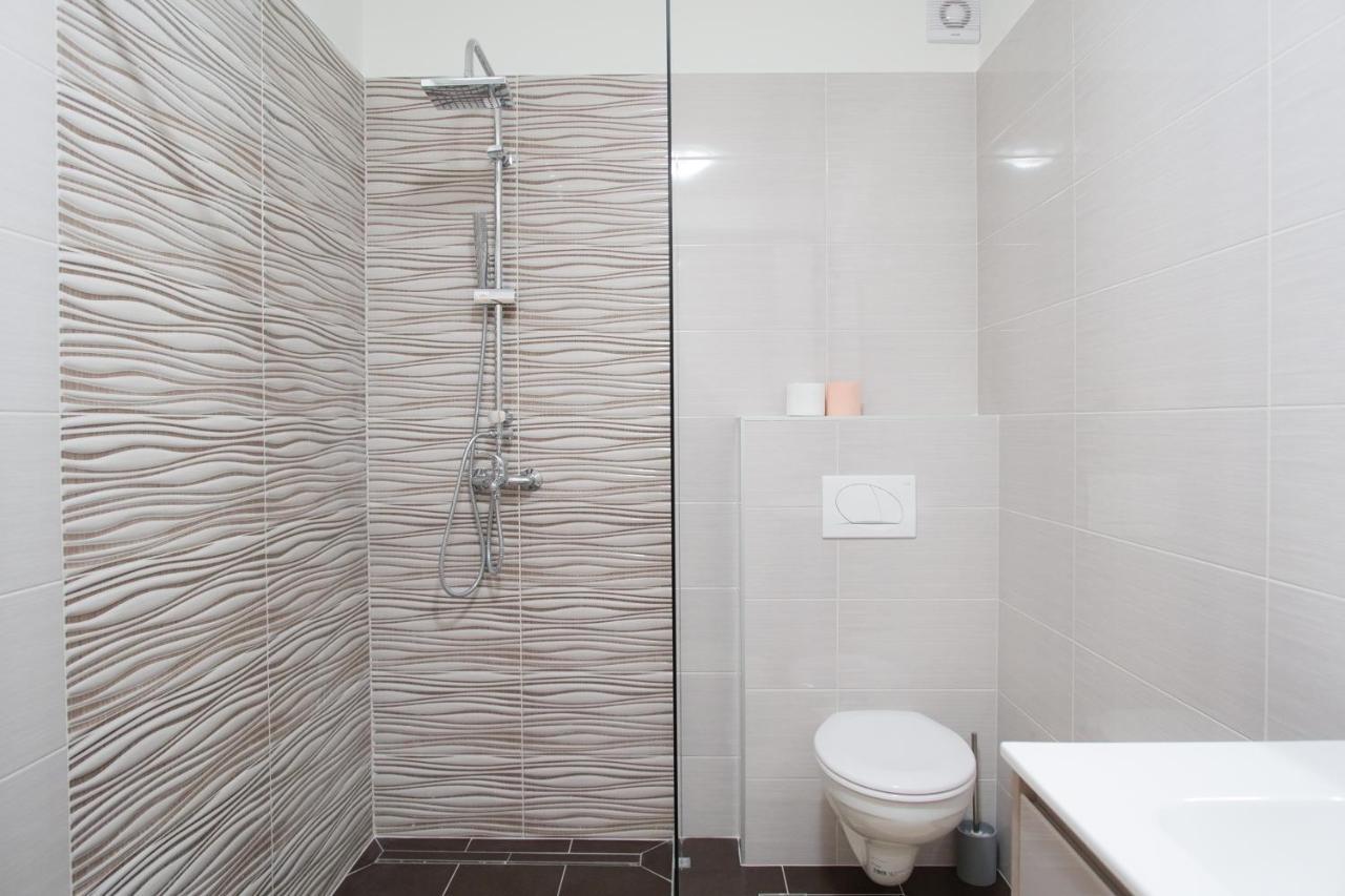 Arena Apartment With 3 Bedrooms In The City Center Пула Экстерьер фото