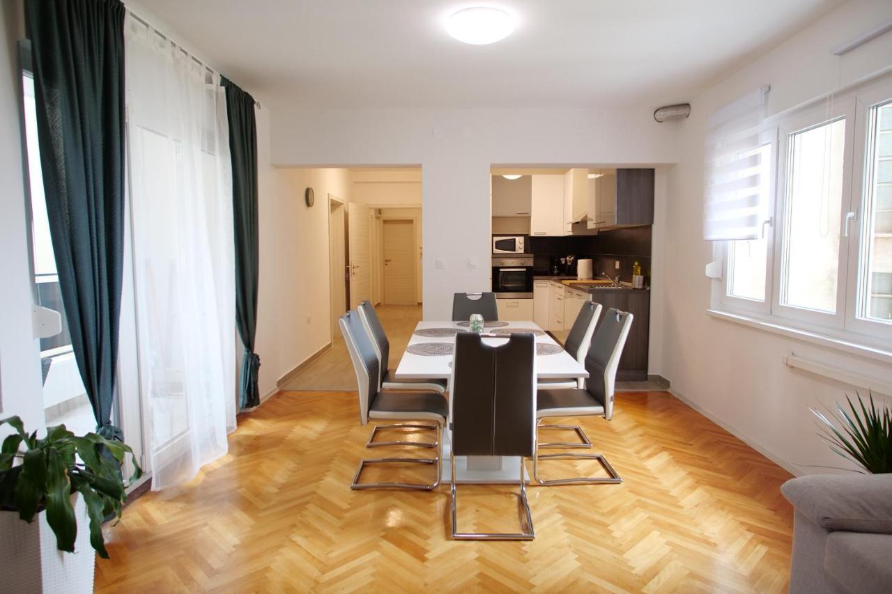 Arena Apartment With 3 Bedrooms In The City Center Пула Экстерьер фото